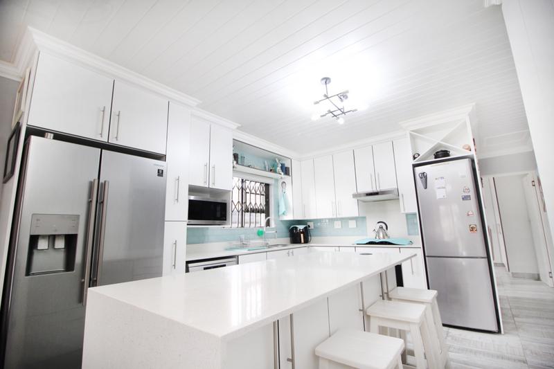 2 Bedroom Property for Sale in Island View Western Cape